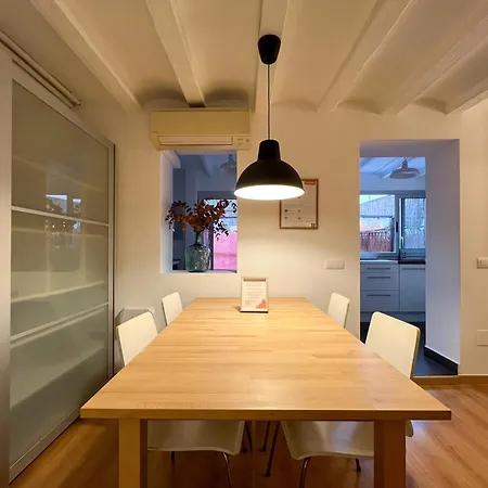 Unique Martinez De La Rosa Apartmán *